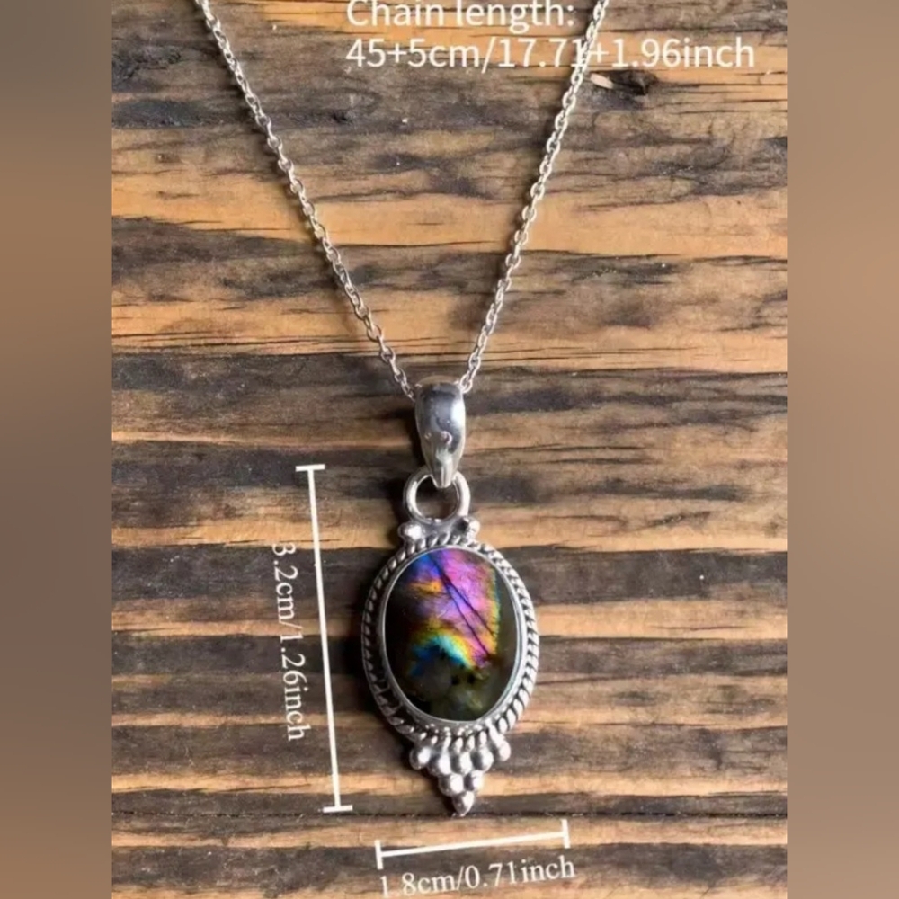 Necklace with Irridescent Amulet - Picture 6 of 6